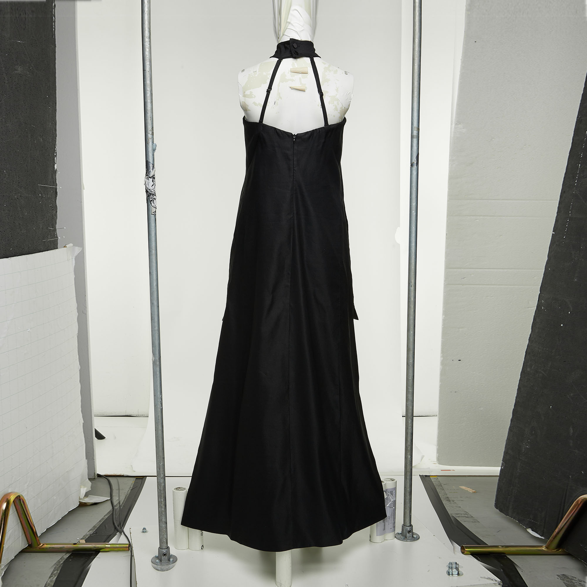 Ghost Mannequin Before