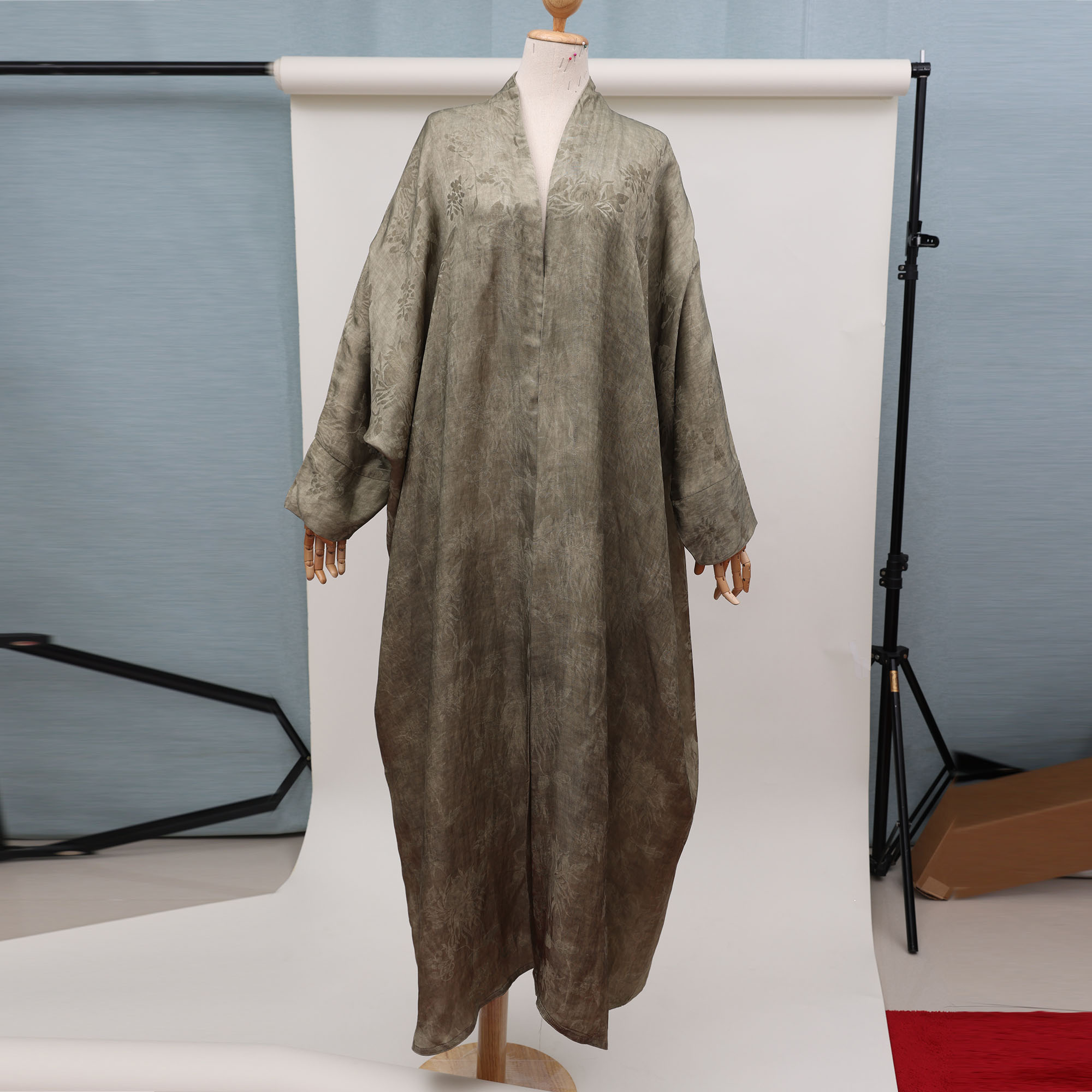 Ghost Mannequin Before